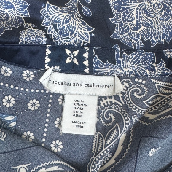 Cupcakes and Cashmere Blue Patchwork Paisley Floral Print Button Up Shirt Medium - Picture 3 of 9